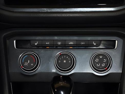 Used 2023 Volkswagen Tiguan S image 34