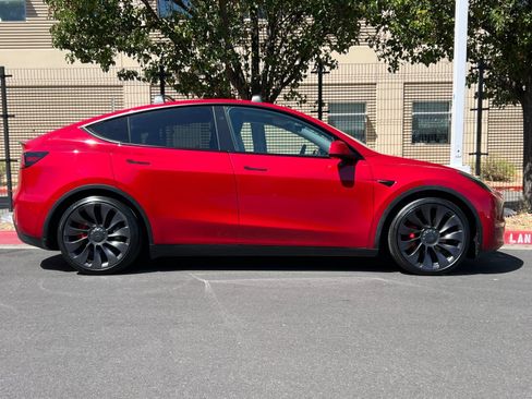 Used 2023 Tesla Model Y Long Range AWD/4WD image 7