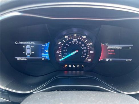 Used 2019 Ford Fusion SE FWD image 11