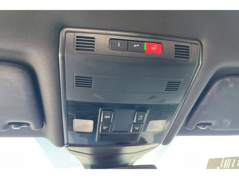 Used 2023 Volkswagen Jetta Sport FWD image 23