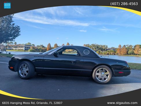 Used 2002 Ford Thunderbird image 2