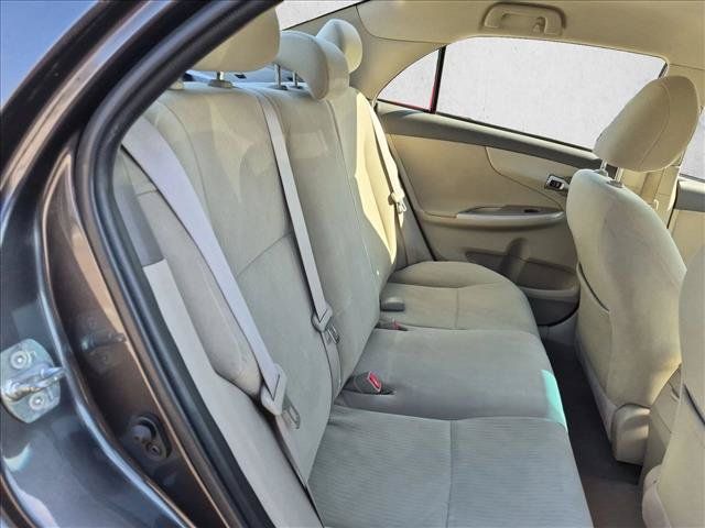 Used 2010 Toyota Corolla LE w/ LE EVP Pkg #1 FWD image 15