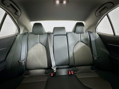 Used 2024 Toyota Camry LE w/ Convenience Package FWD image 28