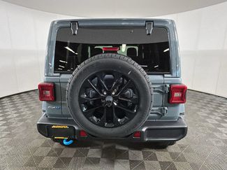 Used 2024 Jeep Wrangler Unlimited Sahara AWD/4WD video 4