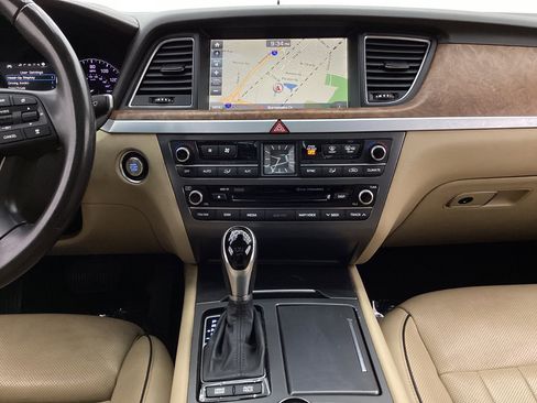 Used 2015 Hyundai Genesis 5.0 w/ Option Group 05 RWD image 29