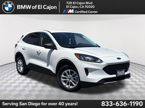 Used 2022 Ford Escape SE w/ Convenience Package AWD/4WD image 1