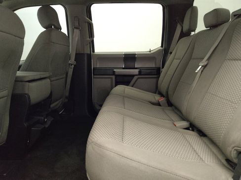 Used 2018 Ford F150 XLT AWD/4WD image 18