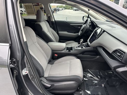 Used 2022 Subaru Outback Premium AWD/4WD image 33