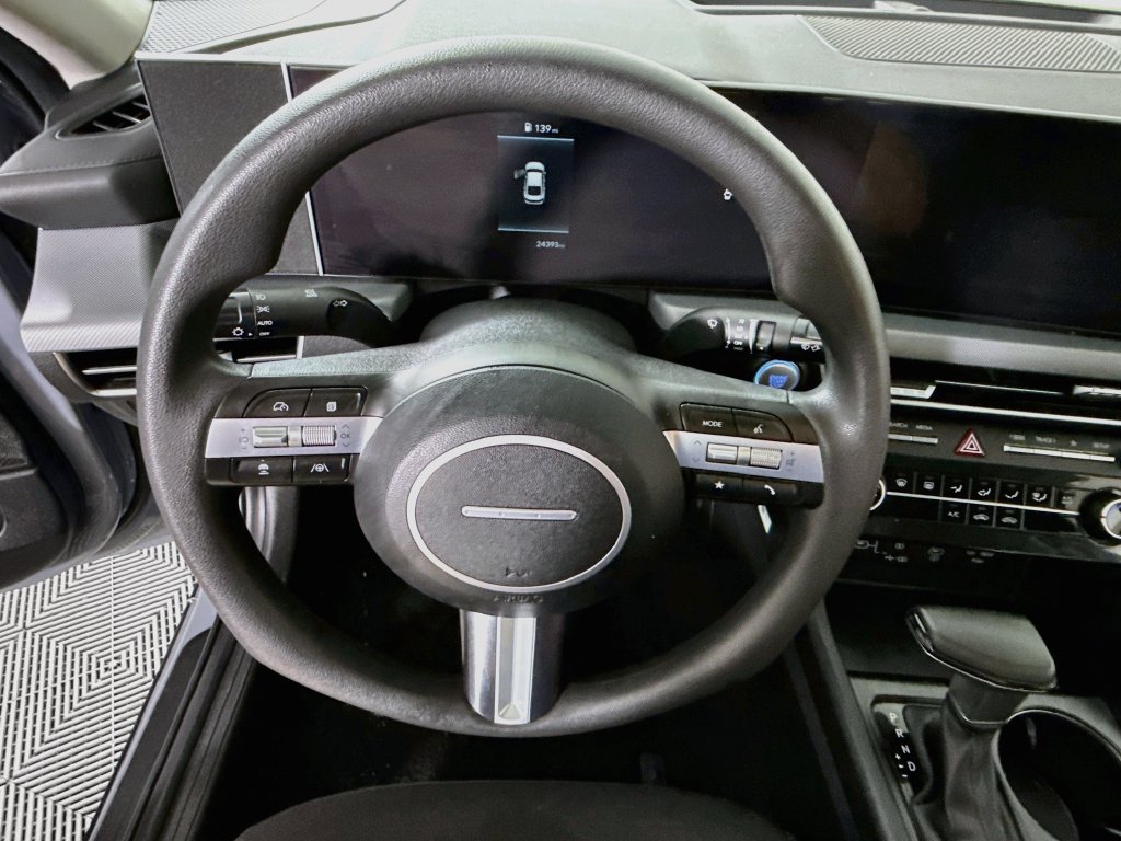 Certified 2025 Hyundai Sonata SE FWD image 19