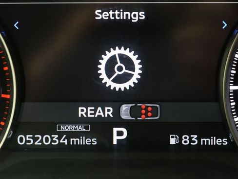 Used 2022 Mitsubishi Outlander SE image 18