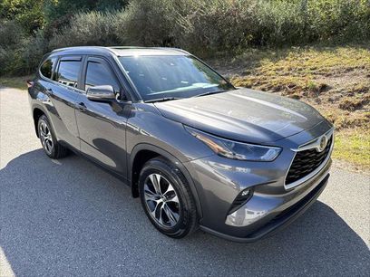 Certified 2023 Toyota Highlander XLE