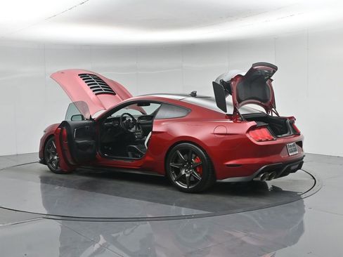 Used 2021 Ford Mustang Shelby GT500 w/ Carbon Fiber Track Pack image 38