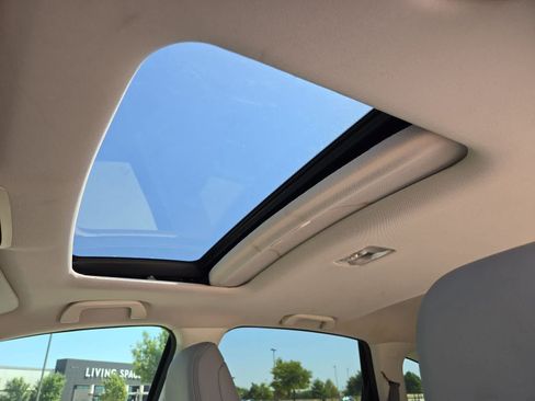 Used 2016 Honda CR-V Touring image 16