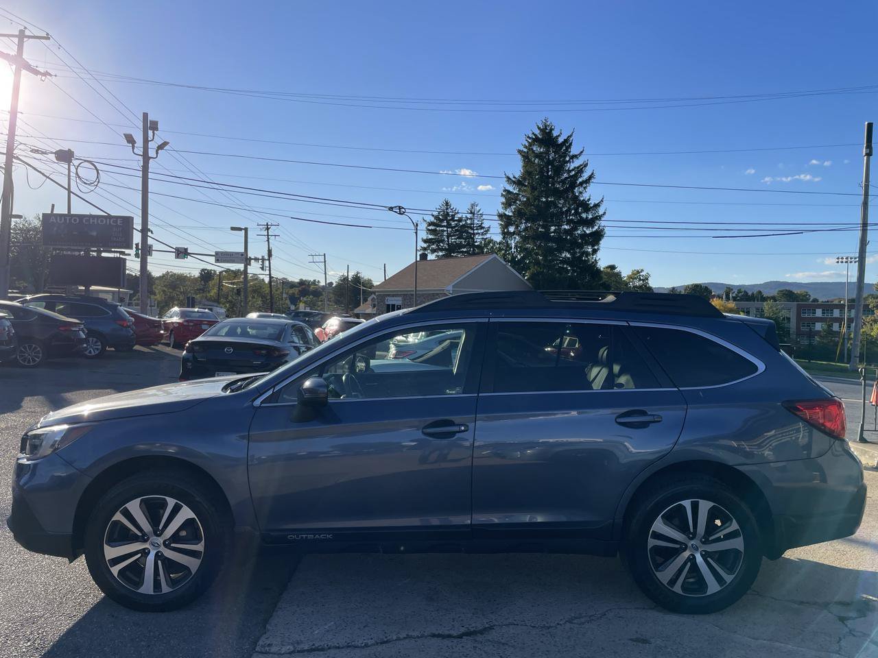 Used 2018 Subaru Outback 2.5i Limited AWD/4WD image 8