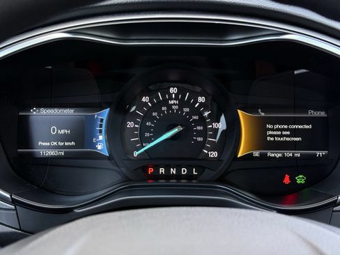 Used 2019 Ford Fusion SE FWD image 27