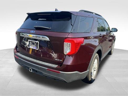 Used 2023 Ford Explorer XLT w/ Class IV Trailer Tow Package image 7