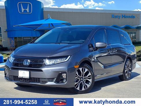 Certified 2026 Honda Odyssey Elite image 1