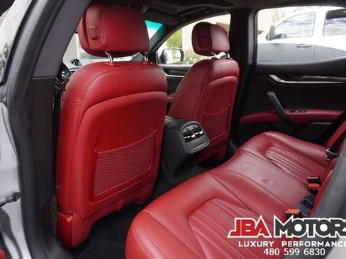 Used 2015 Maserati Ghibli image 81