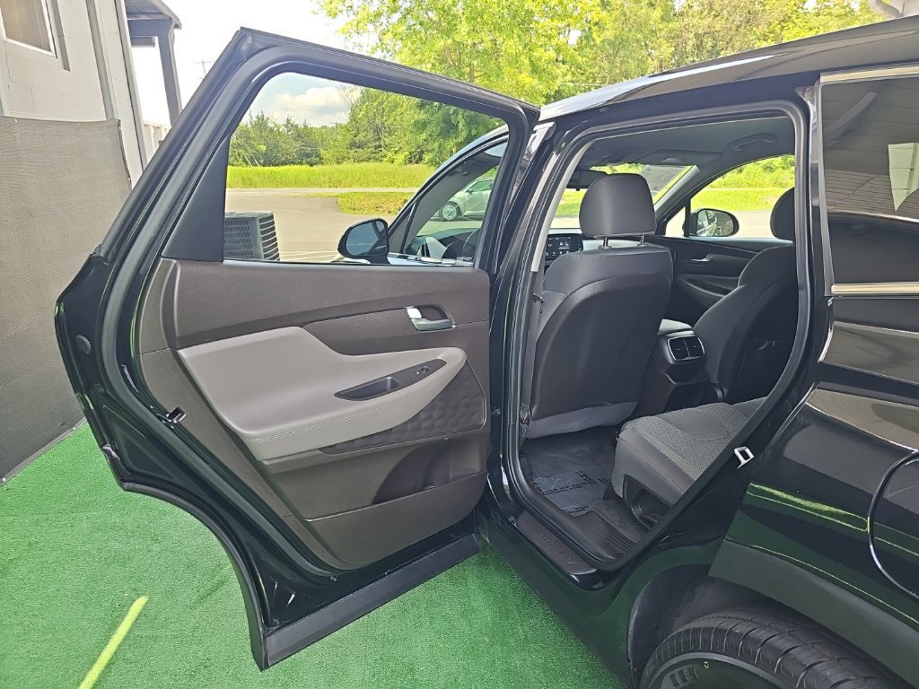 Used 2019 Hyundai Santa Fe SEL FWD image 37