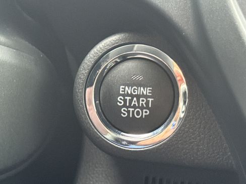 New 2025 Subaru Forester Limited image 19