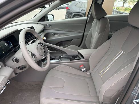 New 2026 Hyundai Elantra Sport FWD image 16