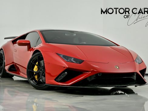 Used 2021 Lamborghini Huracan EVO image 1