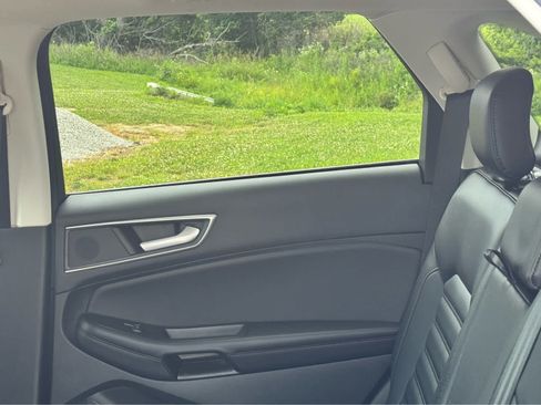 Used 2023 Ford Edge SEL w/ Convenience Package AWD/4WD image 41