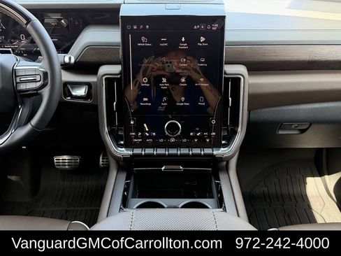 New 2026 GMC Yukon XL Denali Ultimate AWD/4WD image 13