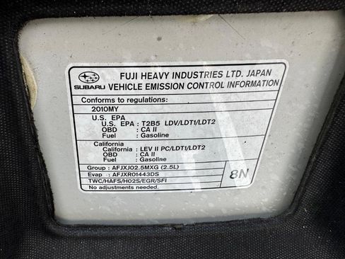 Used 2010 Subaru Outback 2.5i Premium image 34