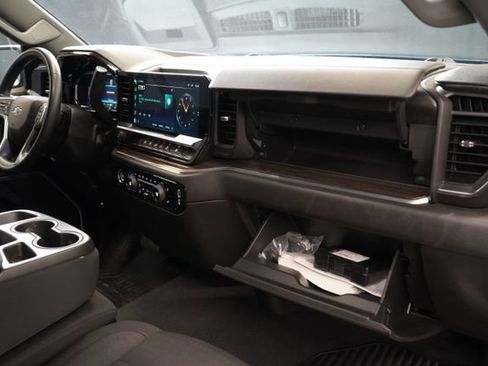 Used 2023 Chevrolet Silverado 1500 RST AWD/4WD image 50