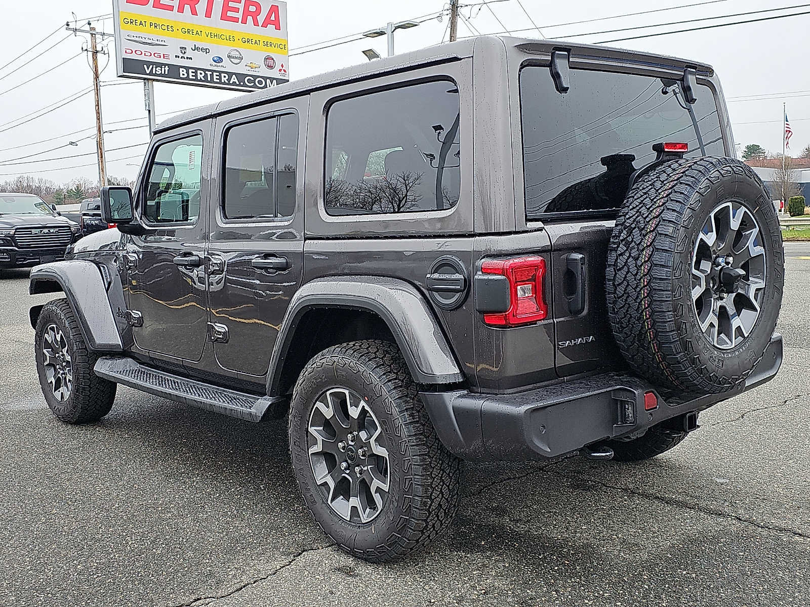New 2026 Jeep Wrangler Unlimited Sahara AWD/4WD image 3