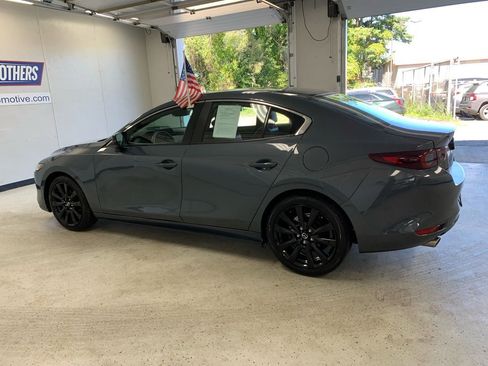 Used 2024 MAZDA MAZDA3 s image 3