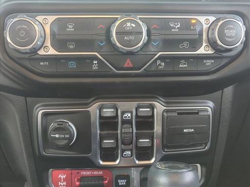 Used 2022 Jeep Wrangler Unlimited Rubicon 4xe w/ Steel Bumper Group image 18