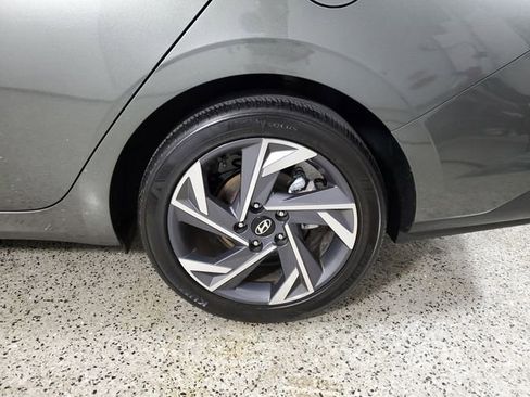 Used 2025 Hyundai Elantra Sport w/ Cargo Package FWD image 8