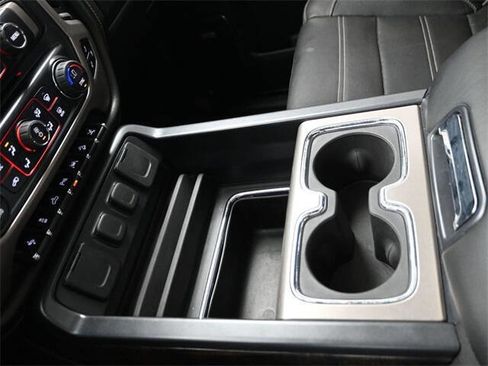 Used 2016 GMC Sierra 1500 Denali image 24