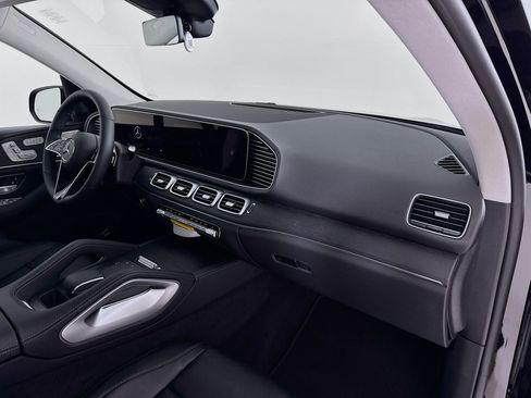 New 2026 Mercedes-Benz GLE 450 4MATIC image 32