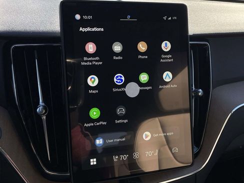 New 2026 Volvo XC60 B5 Plus w/ Protection Package Premier image 16