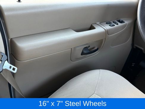 Used 2008 Ford E-350 and Econoline 350 XL RWD image 27