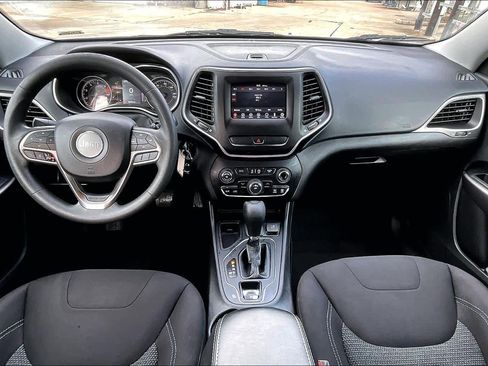 Used 2020 Jeep Cherokee Latitude image 15