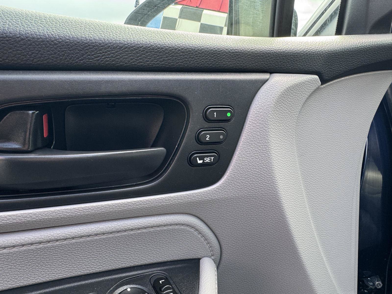 Used 2019 Honda Odyssey EX-L image 14