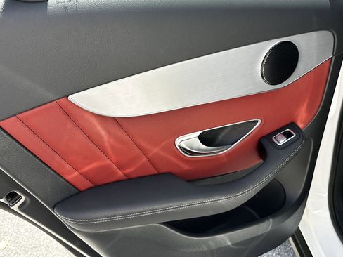 Certified 2022 Mercedes-Benz GLC 300 image 24