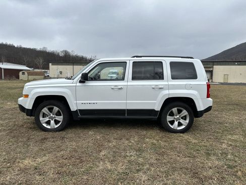 Used 2014 Jeep Patriot Latitude image 4