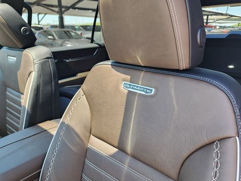 New 2026 GMC Acadia Denali Ultimate AWD/4WD image 18