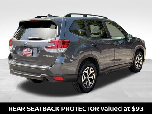 Used 2020 Subaru Forester Premium w/ Popular Package #1 AWD/4WD image 8