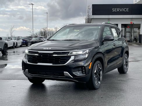 New 2026 Kia Seltos SX w/ SX Sunroof Package image 3