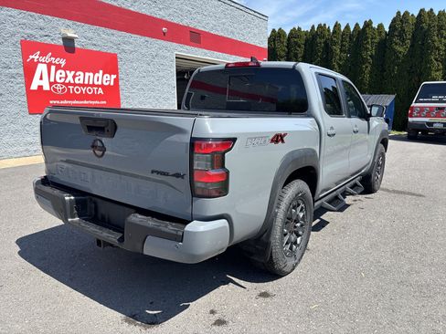 Used 2023 Nissan Frontier PRO-4X w/ Pro-4X Premium Package AWD/4WD image 3