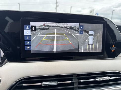 Used 2021 Hyundai Palisade Limited image 17