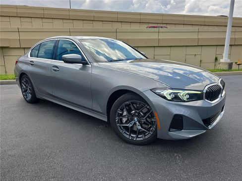 Used 2025 BMW 330i Sedan RWD image 29