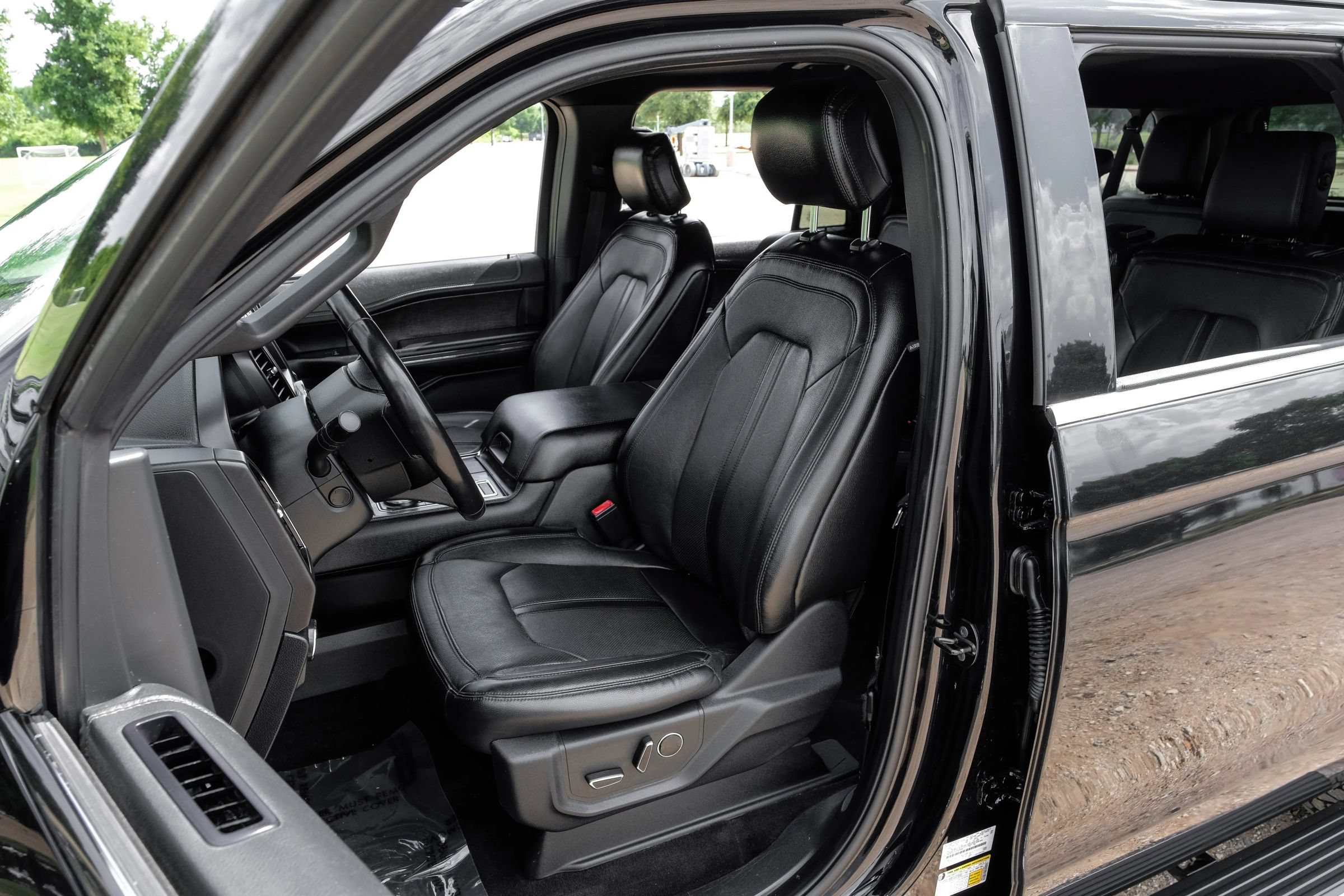 Used 2020 Ford Expedition Max Limited AWD/4WD image 33