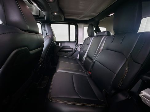 Used 2024 Jeep Wrangler Sahara w/ Safety Group image 26